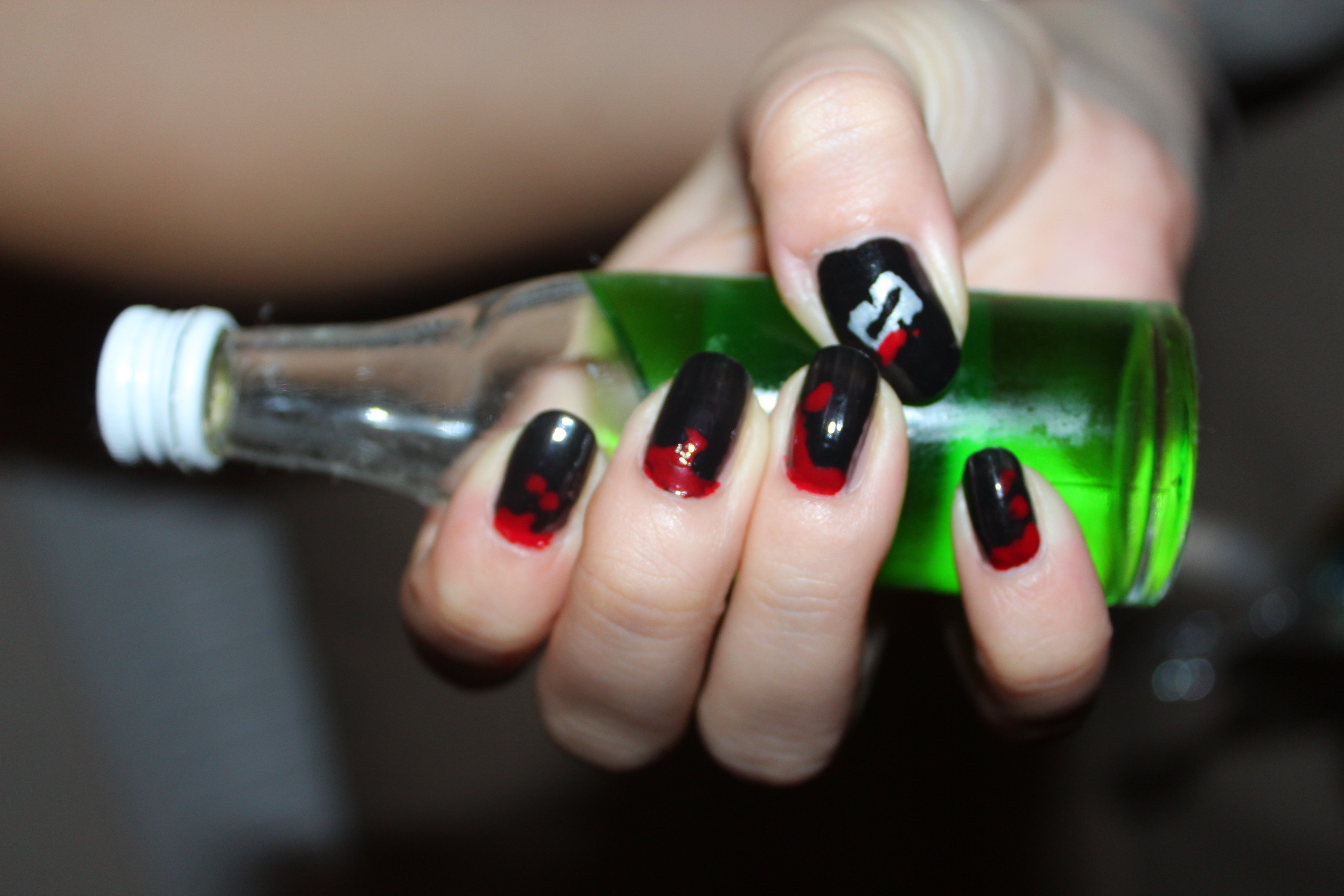 Sweeney Todd nails 3